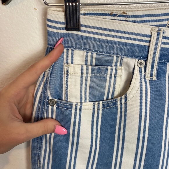 American eagle white and blue pinstripe mom jeans - Picture 3 of 13